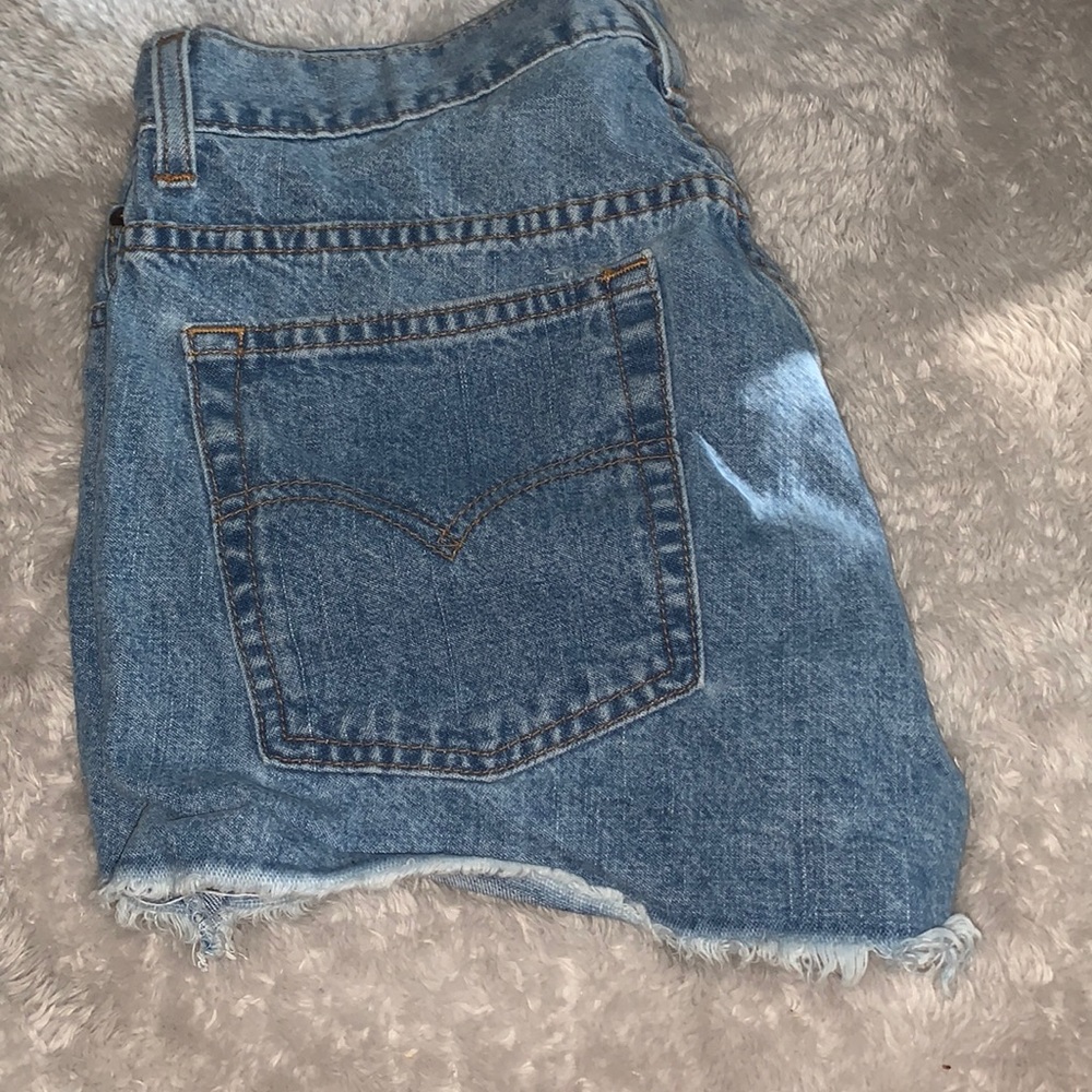 Levi’s shorts